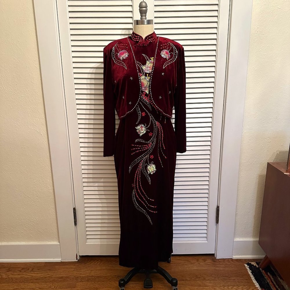 2PC BURGUNDY VELVET MAXI DRESS AND JACKET. LOTUS FLOWER BEADING. SZ XL.